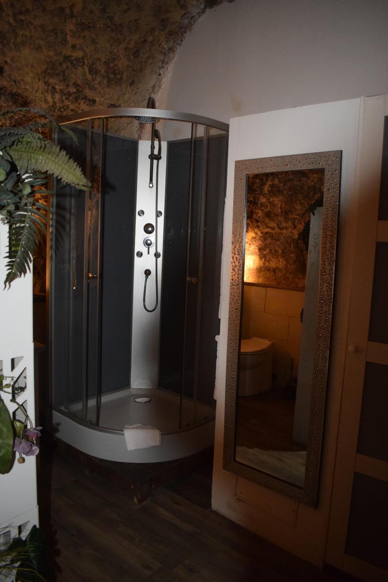 Chambres D'Hotes Troglodytes Le Clos De L'Hermitage Amboise Cameră foto
